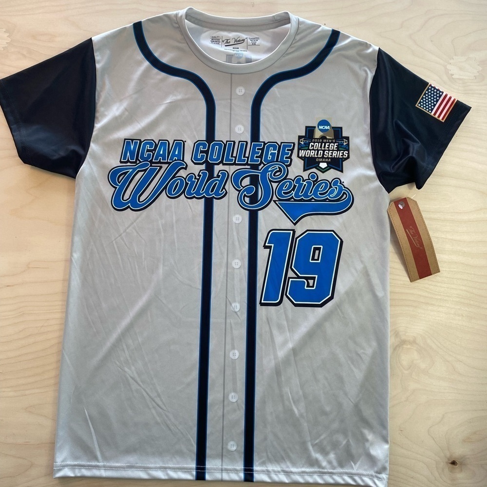 Ncaa College World Series Jersey Tee Size Medium Ev